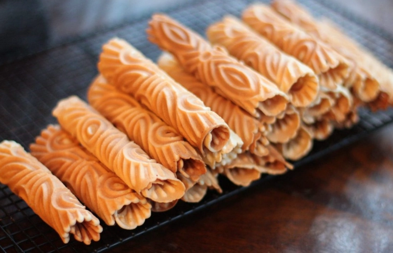 Italian waffle cookies