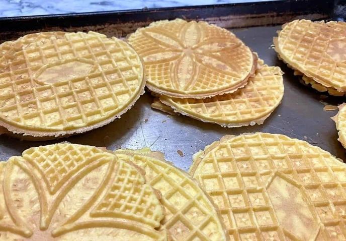 best pizzelle iron