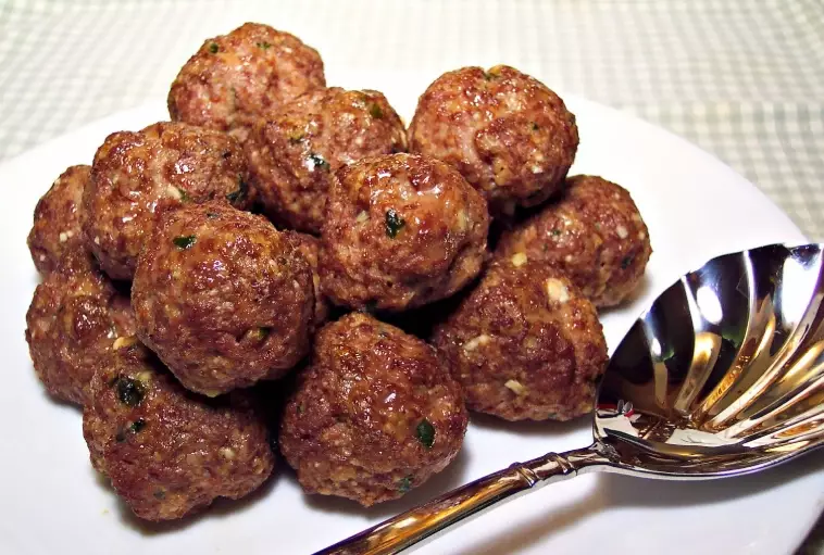 authentic Italian meatballs recipe
