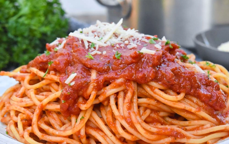 How to make basic Italian pasta sauce?