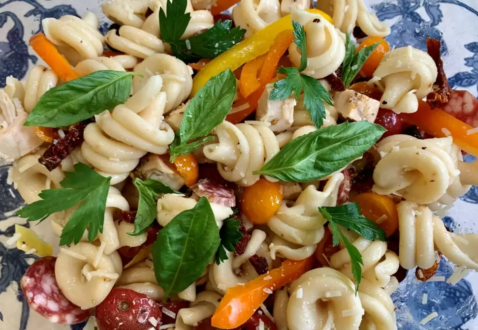 italian dressing pasta salad